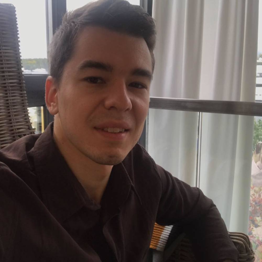 Meet your Posher, Dima